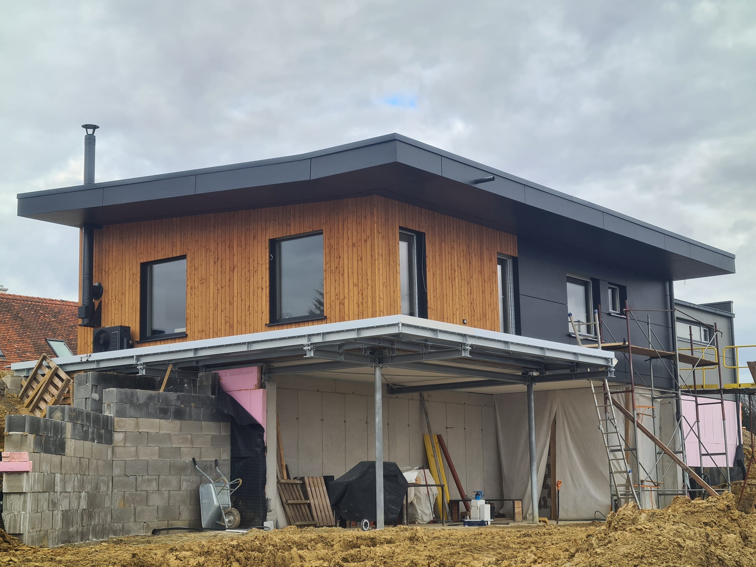 RMB MODUL 93 – narejena železna podkonstrukcija